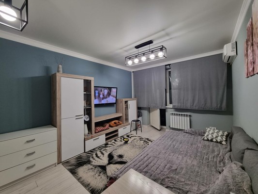 Продам однокомнатную (1-комн.) квартиру, Батуринская ул, 157, Ростов-на-Дону г