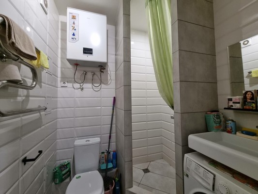 Продам однокомнатную (1-комн.) квартиру, Батуринская ул, 157, Ростов-на-Дону г