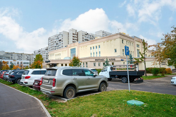 Продам двухкомнатную (2-комн.) квартиру, Марьинский б-р, 11, Москва г