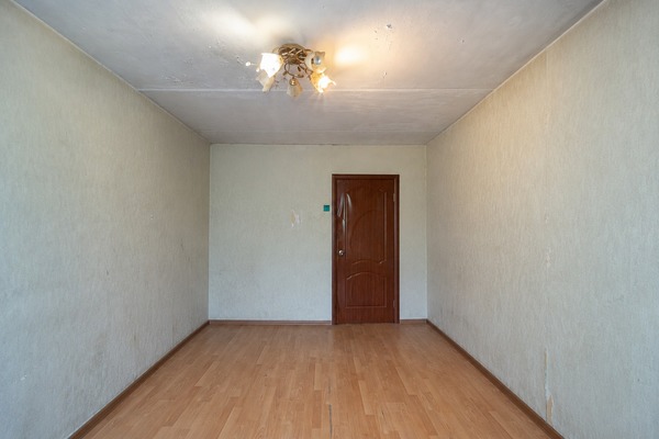 Продам трехкомнатную (3-комн.) квартиру, Рябиновая ул, 8к1, Москва г