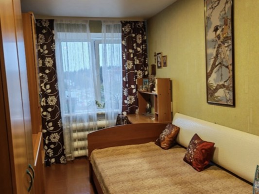 Продам двухкомнатную (2-комн.) квартиру, Дружбы ул, 4, Полазна пгт