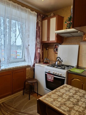 Продам двухкомнатную (2-комн.) квартиру, Дружбы ул, 4, Полазна пгт