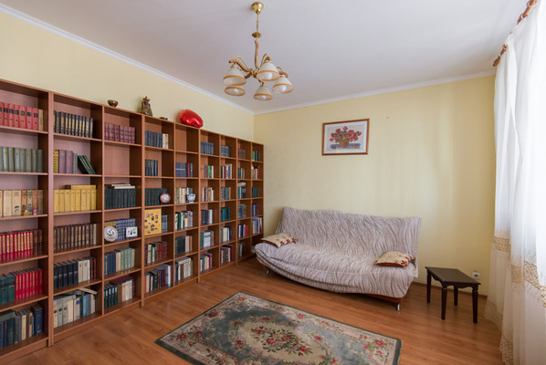 Продам двухкомнатную (2-комн.) квартиру, Максима Горького ул, 11к43, Ростов-на-Дону г