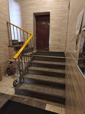 Продам трехкомнатную (3-комн.) квартиру, Ленинский пр-кт, 41к2, Москва г