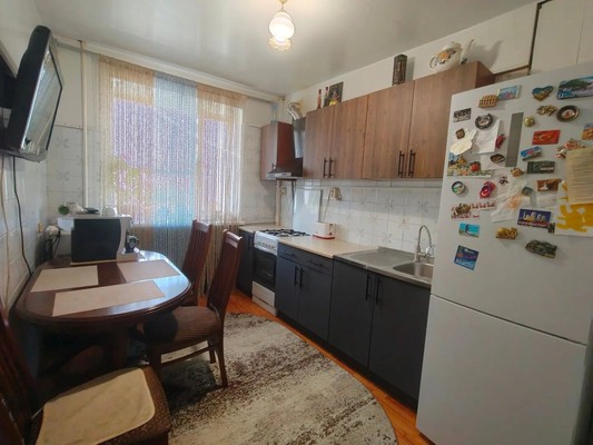 Продам трехкомнатную (3-комн.) квартиру, 40-летия Победы пр-кт, 314/3, Ростов-на-Дону г