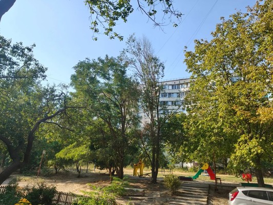 Продам трехкомнатную (3-комн.) квартиру, 40-летия Победы пр-кт, 314/3, Ростов-на-Дону г