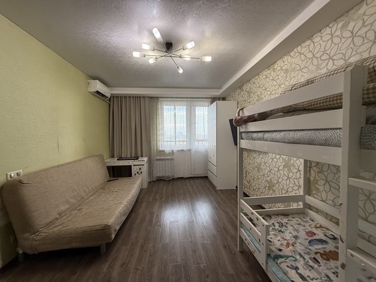 Продам однокомнатную (1-комн.) квартиру, Восход ул, 16, Казань г