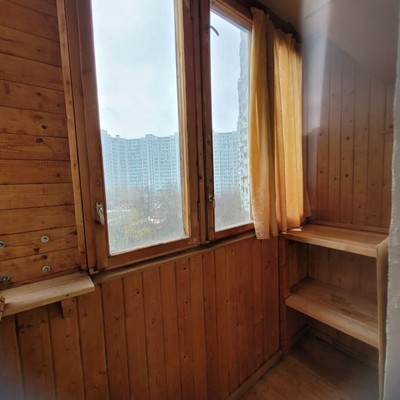 Продам двухкомнатную (2-комн.) квартиру, Осенний б-р, 5к3, Москва г
