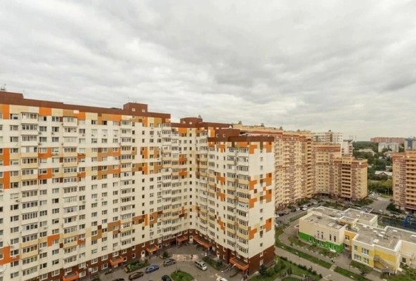 Продам двухкомнатную (2-комн.) квартиру, Зеленые аллеи б-р, 17, Видное г