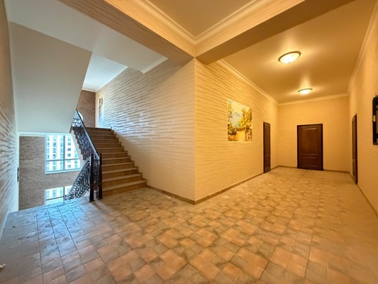 Продам двухкомнатную (2-комн.) квартиру, Ленина пр-кт, 1, Нальчик г