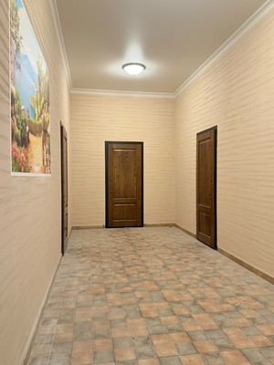 Продам двухкомнатную (2-комн.) квартиру, Ленина пр-кт, 1, Нальчик г