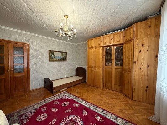 Продам двухкомнатную (2-комн.) квартиру, Мусова ул, 31а, Нальчик г