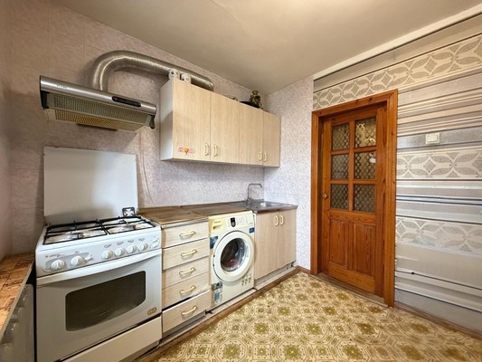 Продам двухкомнатную (2-комн.) квартиру, Мусова ул, 31а, Нальчик г