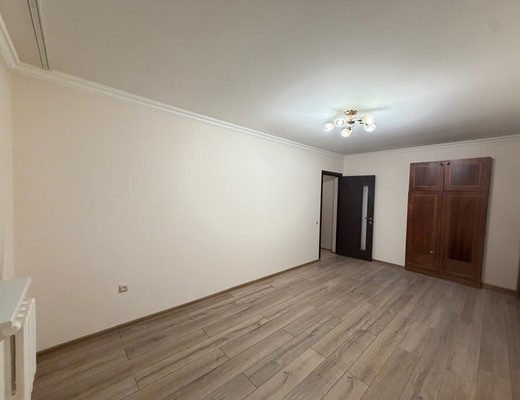 Продам двухкомнатную (2-комн.) квартиру, Героя России Кярова А.С. ул, 22, Чегем г