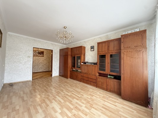 Продам трехкомнатную (3-комн.) квартиру, Тарчокова ул, 54, Нальчик г