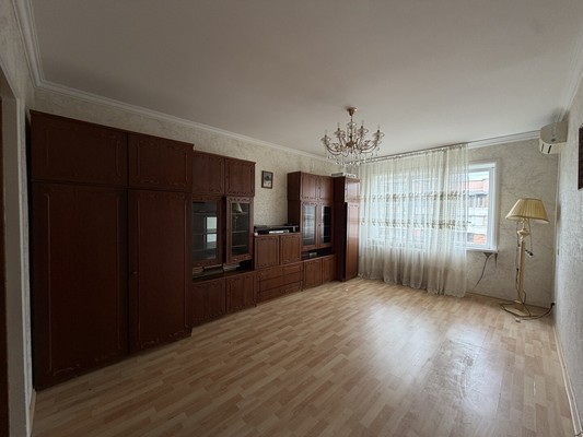 Продам трехкомнатную (3-комн.) квартиру, Тарчокова ул, 54, Нальчик г