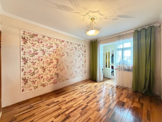 Продам трехкомнатную (3-комн.) квартиру, Тарчокова ул, 54, Нальчик г