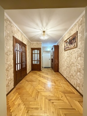 Продам трехкомнатную (3-комн.) квартиру, Тарчокова ул, 54, Нальчик г