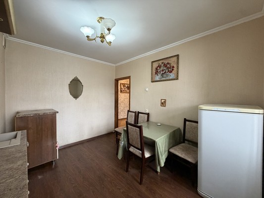 Продам трехкомнатную (3-комн.) квартиру, Тарчокова ул, 54, Нальчик г