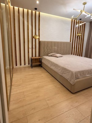 Продам двухкомнатную (2-комн.) квартиру, Зеленые аллеи б-р, 17, Видное г