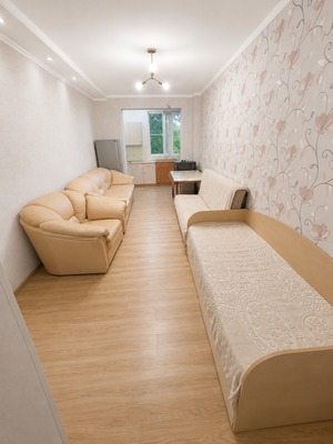 Продам двухкомнатную (2-комн.) квартиру, Средняя ул, 92, Краснодар г
