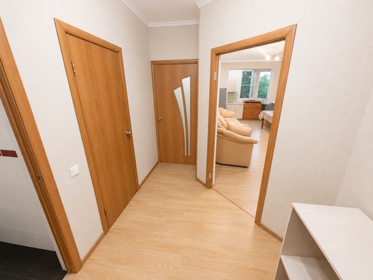 Продам двухкомнатную (2-комн.) квартиру, Средняя ул, 92, Краснодар г