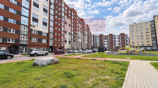 Продам двухкомнатную (2-комн.) квартиру, Причальная 4-я ул, к 1, Калининград г
