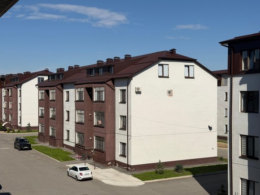 Продам двухкомнатную (2-комн.) квартиру, Кабардинская ул, 20, Чегем г
