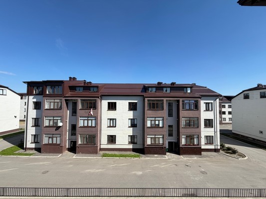 Продам двухкомнатную (2-комн.) квартиру, Кабардинская ул, 20, Чегем г