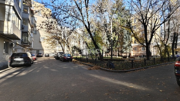Сдам однокомнатную (1-комн.) квартиру, Бронная М. ул, 19А, Москва г