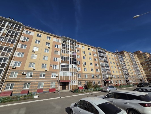 Продам трехкомнатную (3-комн.) квартиру, Кирова ул, 20, Медведево пгт