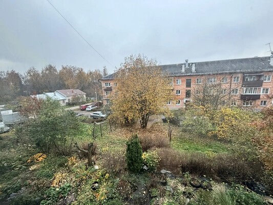 Продам двухкомнатную (2-комн.) квартиру, Южный мкр, дом 88, Истра г