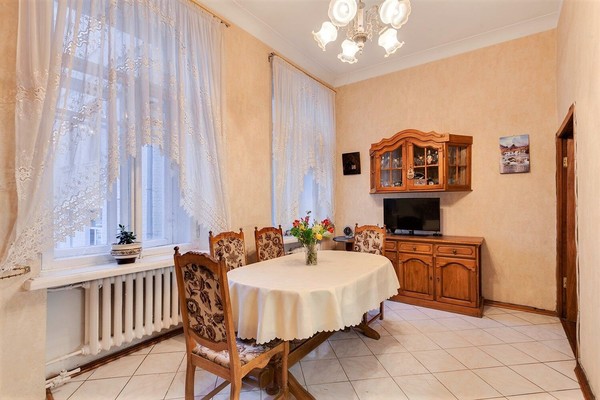Продам многокомнатную квартиру, Никитский б-р, 12, Москва г