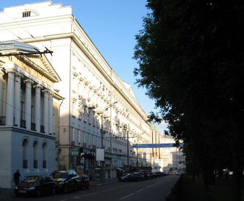 Продам многокомнатную квартиру, Никитский б-р, 12, Москва г