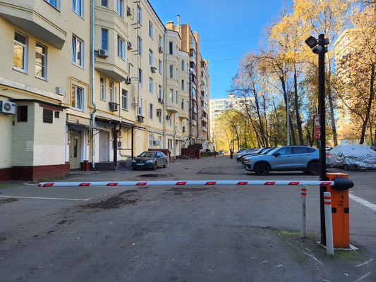Продам двухкомнатную (2-комн.) квартиру, Первомайская ул, 87, Москва г