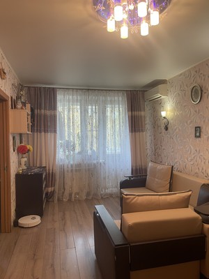 Продам двухкомнатную (2-комн.) квартиру, Мосфильмовская ул, 39к2, Москва г