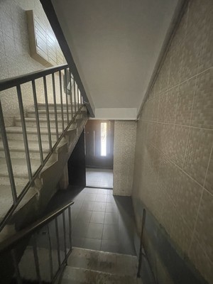 Продам двухкомнатную (2-комн.) квартиру, Мосфильмовская ул, 39к2, Москва г