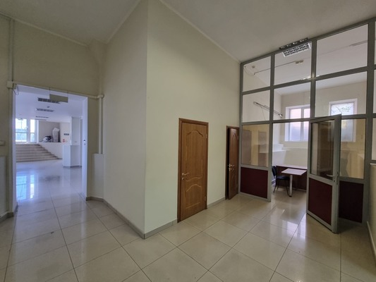 Продам коммерческое помещение 459 м2, Ленина ул, Севастополь г
