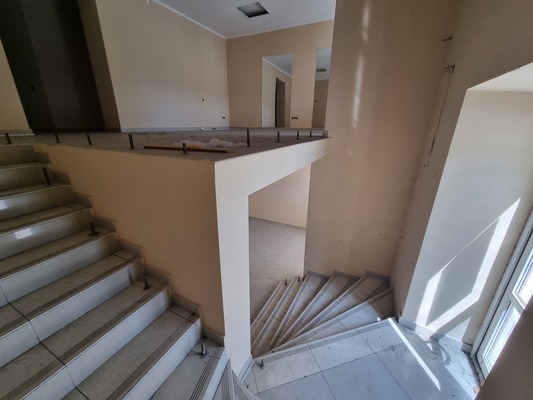 Продам коммерческое помещение 459 м2, Ленина ул, Севастополь г