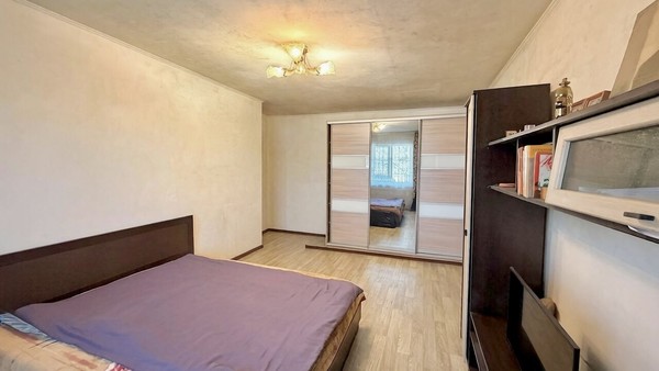 Продам двухкомнатную (2-комн.) квартиру, Пограничная ул, 32, Находка г