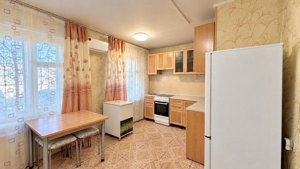 Продам двухкомнатную (2-комн.) квартиру, Пограничная ул, 32, Находка г