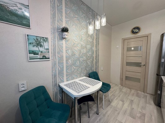 Продам двухкомнатную (2-комн.) квартиру, Мира пр-кт, 26, Комсомольск-на-Амуре г