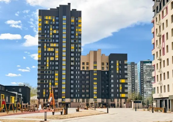 Продам трехкомнатную (3-комн.) квартиру, Александра Матросова ул, 30г, Красноярск г