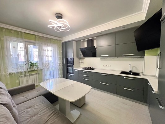 Продам двухкомнатную (2-комн.) квартиру, Южная ул, 25, Новороссийск г