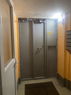 Продам однокомнатную (1-комн.) квартиру, Дзержинского пр-кт, 198, Новороссийск г