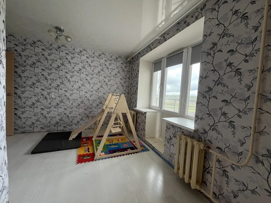 Продам трехкомнатную (3-комн.) квартиру, Ахметова ул, 355, Уфа г