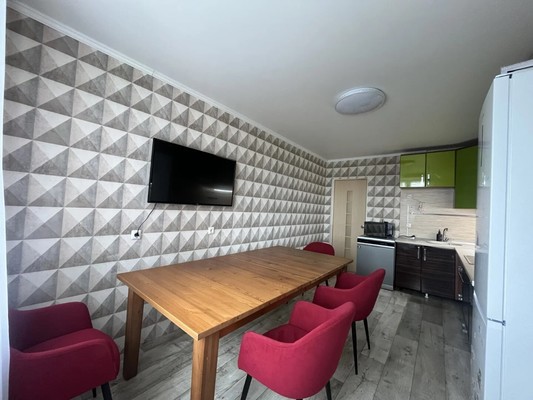 Продам трехкомнатную (3-комн.) квартиру, Ахметова ул, 355, Уфа г
