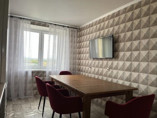 Продам трехкомнатную (3-комн.) квартиру, Ахметова ул, 355, Уфа г