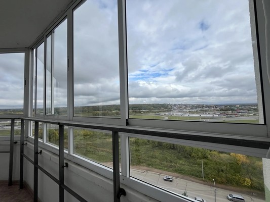 Продам трехкомнатную (3-комн.) квартиру, Ахметова ул, 355, Уфа г