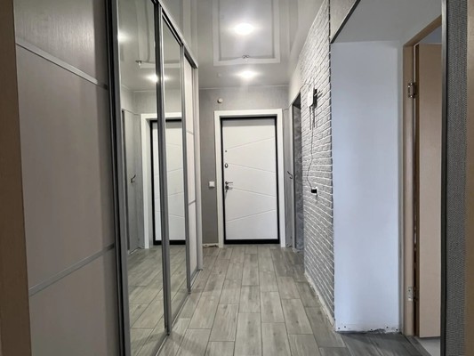 Продам трехкомнатную (3-комн.) квартиру, Ахметова ул, 355, Уфа г